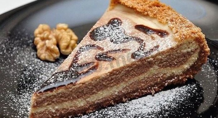 Пирог в мультиварке с творогом