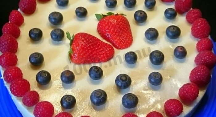 Йогуртовый торт с фруктами
