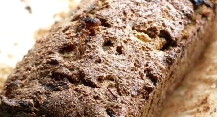 Ржаной хлеб с курагой
