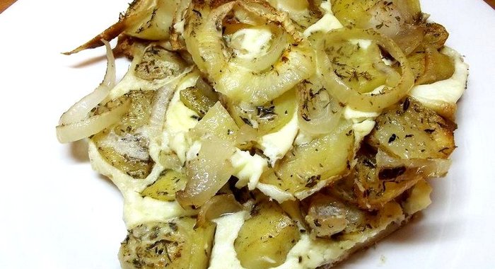 Картофель с омлетом