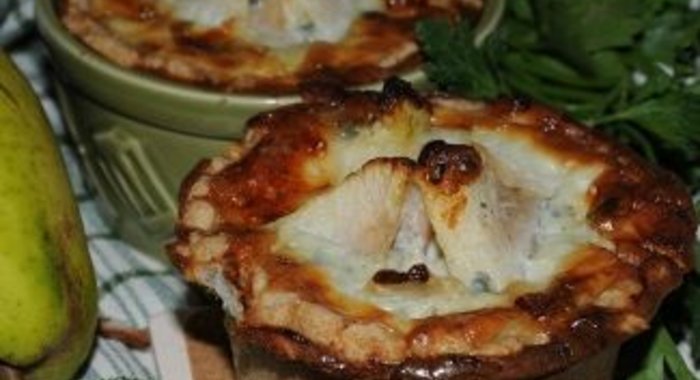 Картофельно-грушевые тортики с горгонзолой