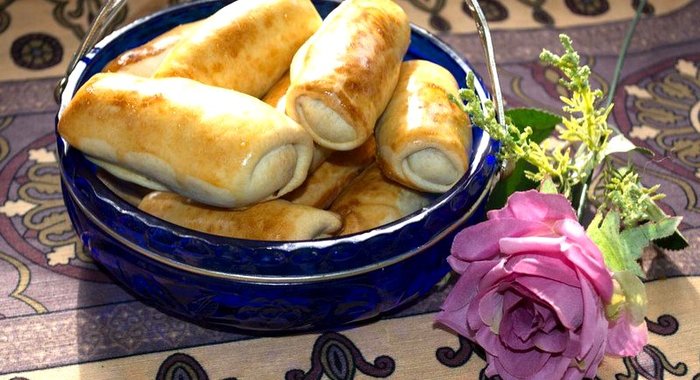 Трубочки с капустой и яйцом