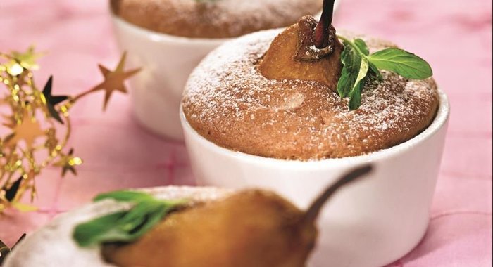 Шоколадные кексы с грушами