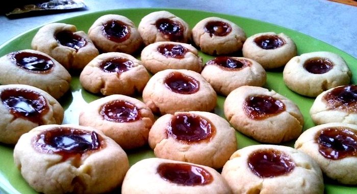 Быстрое печенье с вареньем