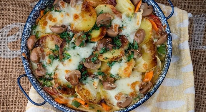 Рыбная запеканка с шампиньонами