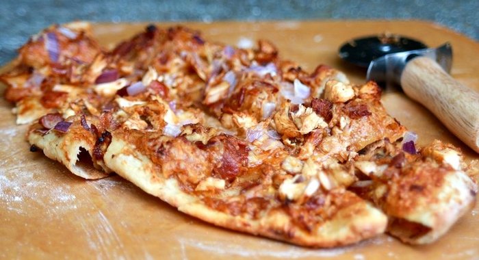 Пицца с куриным фаршем