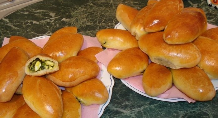 Дрожжевые пирожки на кефире