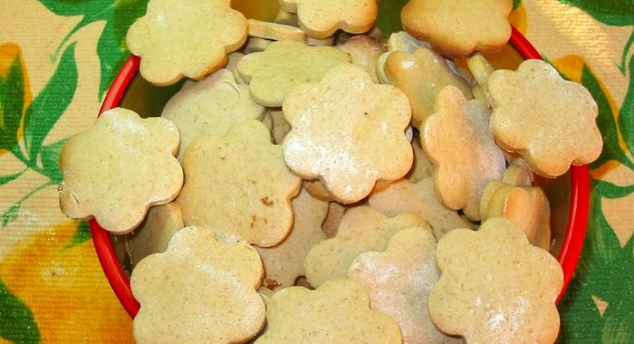 Имбирное печенье с медом