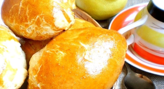 Пирожки с вареной сгущенкой