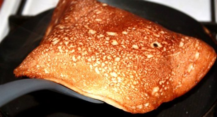 Картофельные блинчики с кервельным соусом