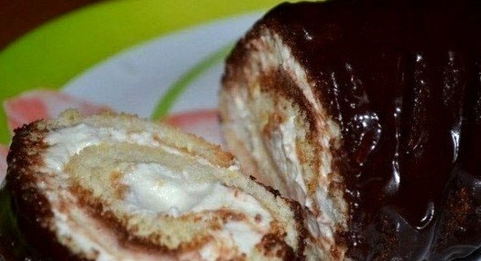 Рулет с творожной начинкой