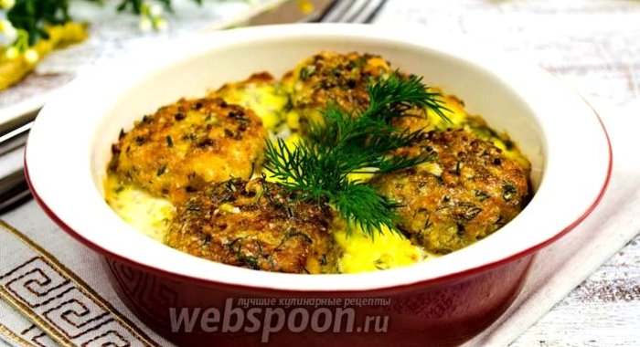 Рыбные котлеты с мукой из нута в соусе