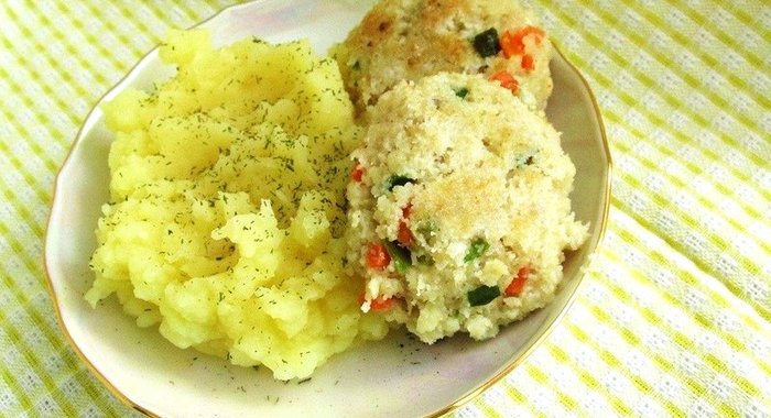 Котлеты из трески с овощами