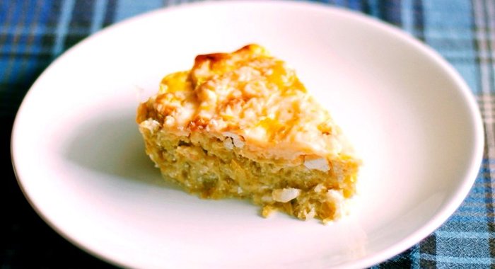 Запеканка из кабачков с фетой и чесноком