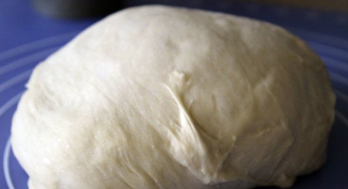 Сдобное дрожжевое тесто в хлебопечке