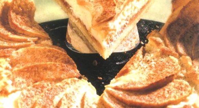 Творожно-яблочная запеканка