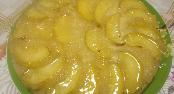 Пирог с яблоками