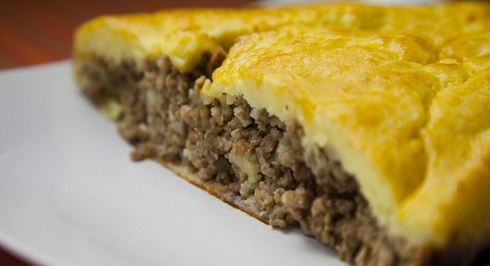 Картофельный рулет с мясом