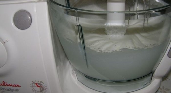 Белковый крем