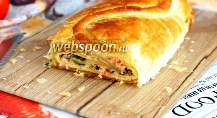 Рулет из сёмги в слоёном тесте