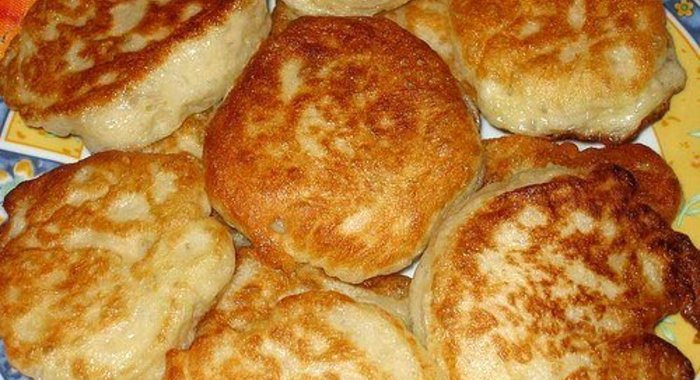 Пышные дрожжевые оладьи