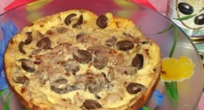 Испанский оливковый омлет (La tortilla espanola aceitunada)