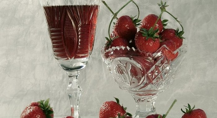 Вино из земляники