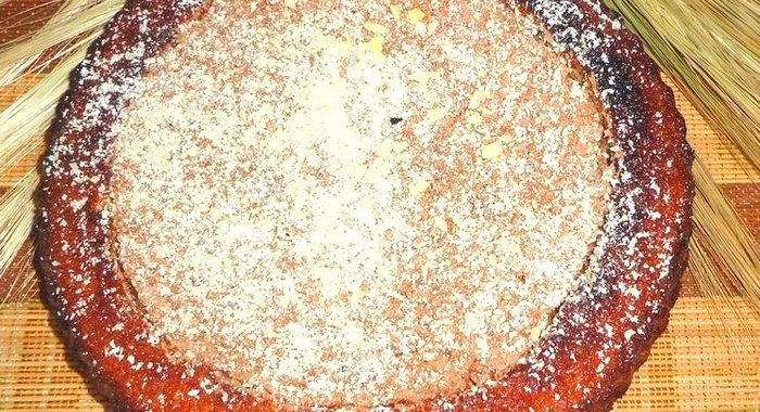 Бисквитный торт с шоколадным кремом