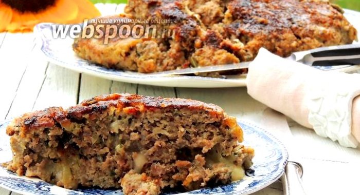 Мясной рулет с сыром