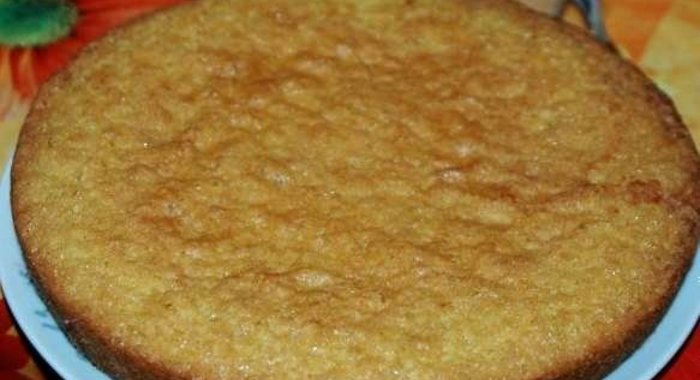 Домашний бисквит на скорую руку