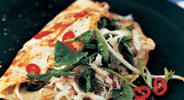 Омлет с крабами и чили