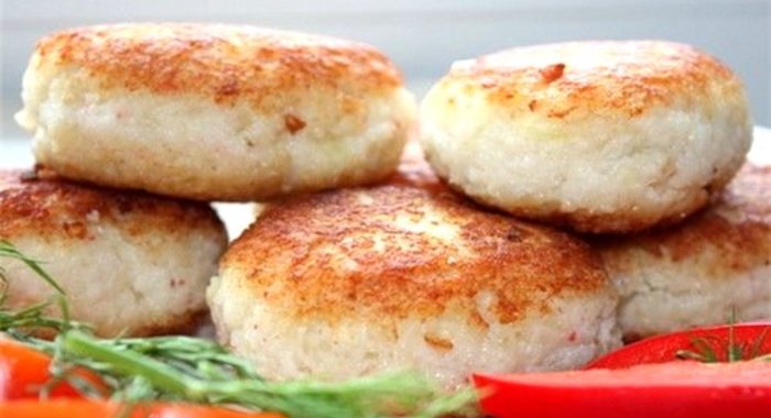 Рыбные котлеты с манкой