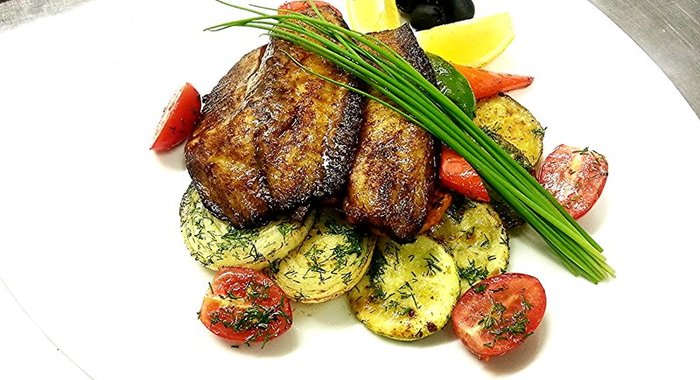 Филе теляпии в медово-соевом маринаде