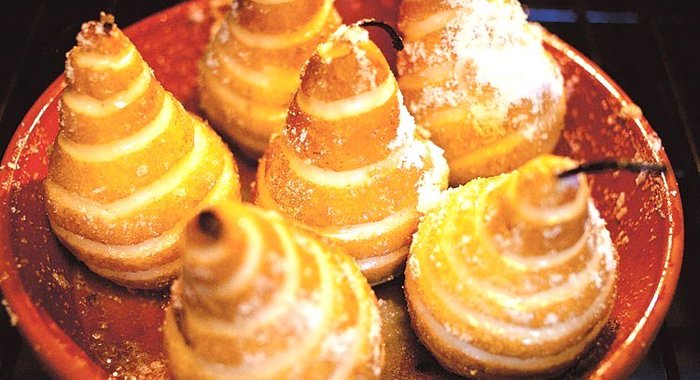 Запеченные груши в сахарной глазури