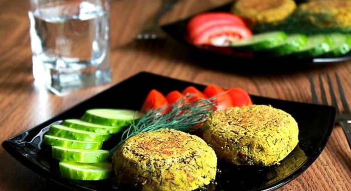 Нутовые котлеты