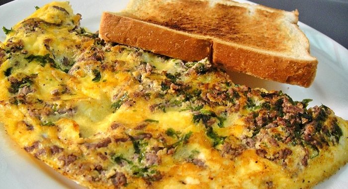 Омлет с мясным фаршем