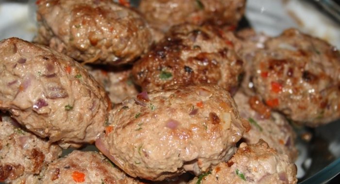 Сочные котлеты с болгарским перцем