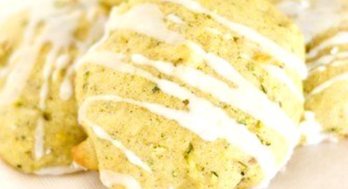 Кукурузное печенье с цукини и лимонной цедрой