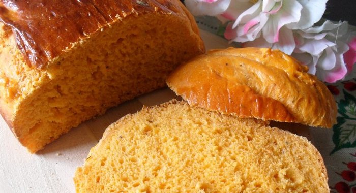 Томатный хлеб с прованскими травами