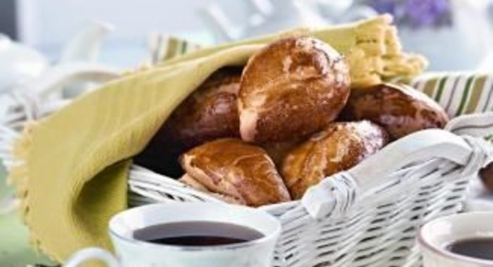 Сдобные пирожки с корейкой