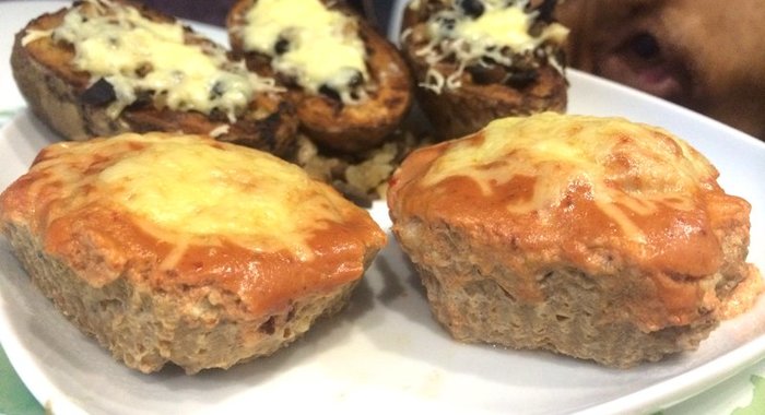 Котлеты-маффины с мягким сыром