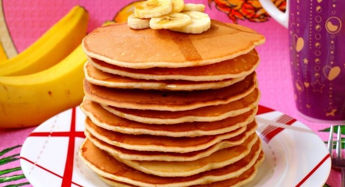 Банановые панкейки