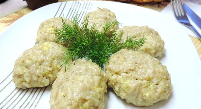Куриные котлеты с начинкой