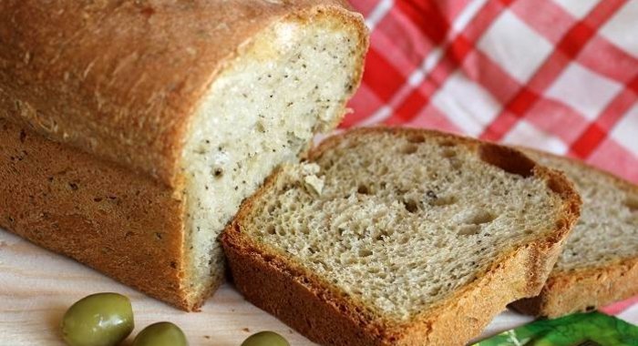 Итальянский хлеб с травами