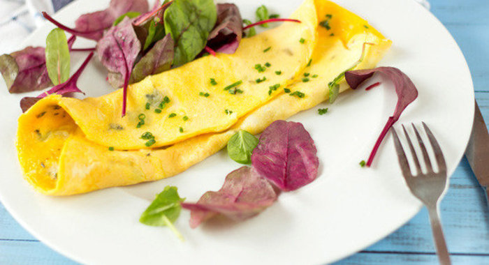 Омлет с сыром Рокфор