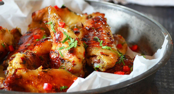 Куриные крылышки в пряном маринаде