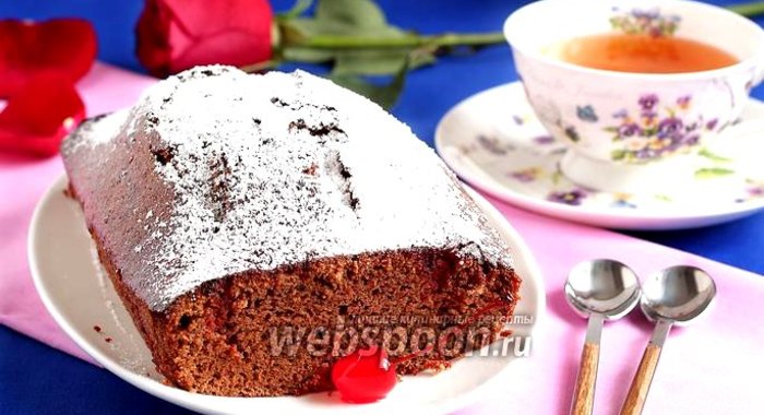 Быстрый шоколадный кекс на сгущёнке