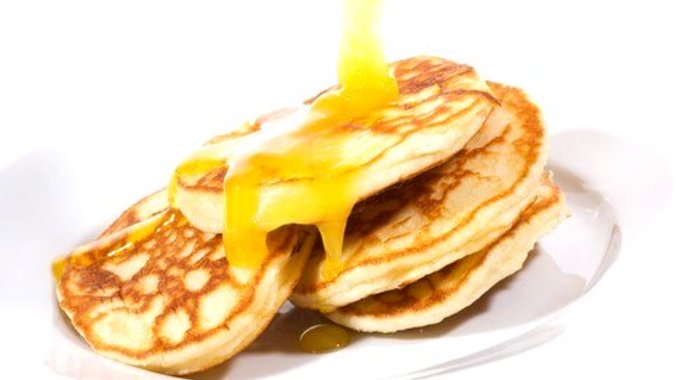 Лимонно-карамельный соус для блинов