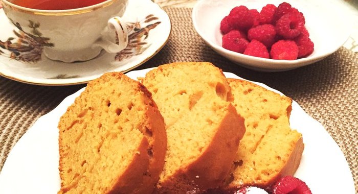 Кекс медовый со сметаной