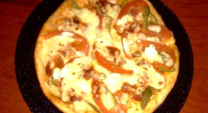 Пицца с салями